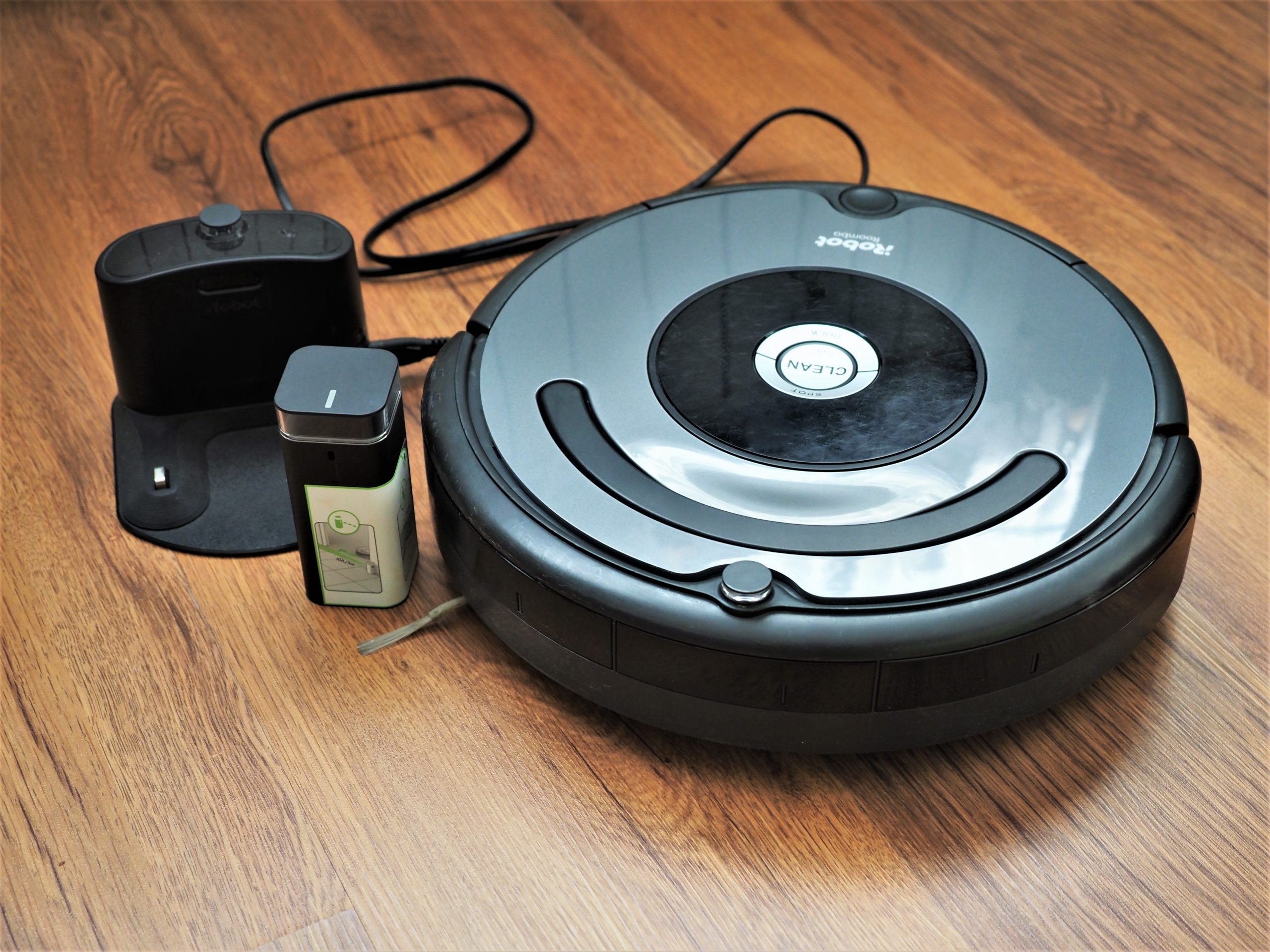 iRobot Roomba 676
